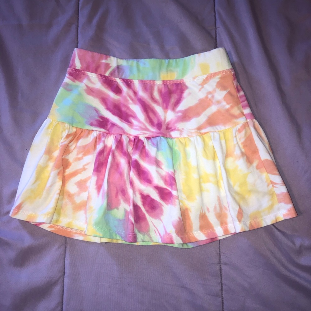 Tie-Dye Ruffle Mini Skorts